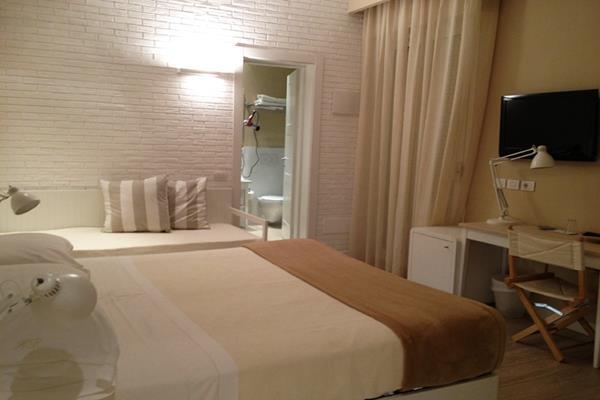 Hotel Bristol 카톨리카 외부 사진